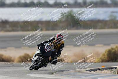 media/Nov-16-2025-Race Pace (Sun) [[8c5fa54630]]/Non Verified Riders (1st 20 Minutes)/1-Turn 14 (10am)/